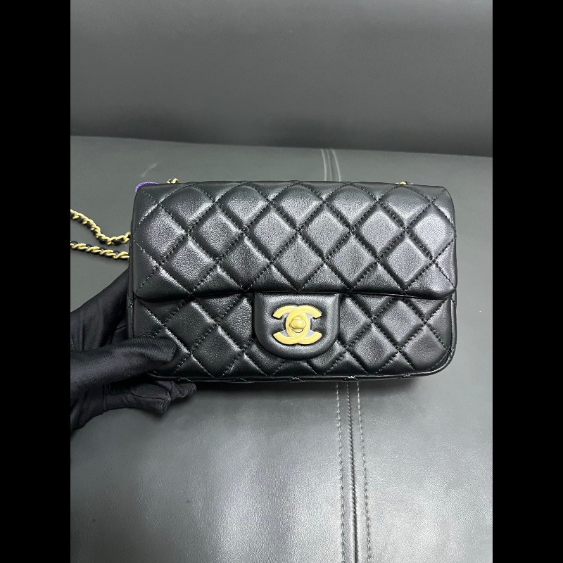 Chanel gold ball mini
金球黑金cf大mini-1