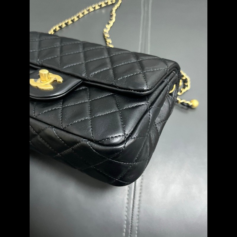 Chanel gold ball mini
金球黑金cf大mini-5