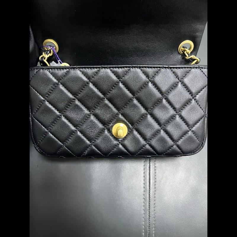 Chanel gold ball mini
金球黑金cf大mini-12