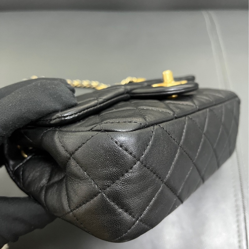 Chanel gold ball mini 
金球黑金cf大mini-5