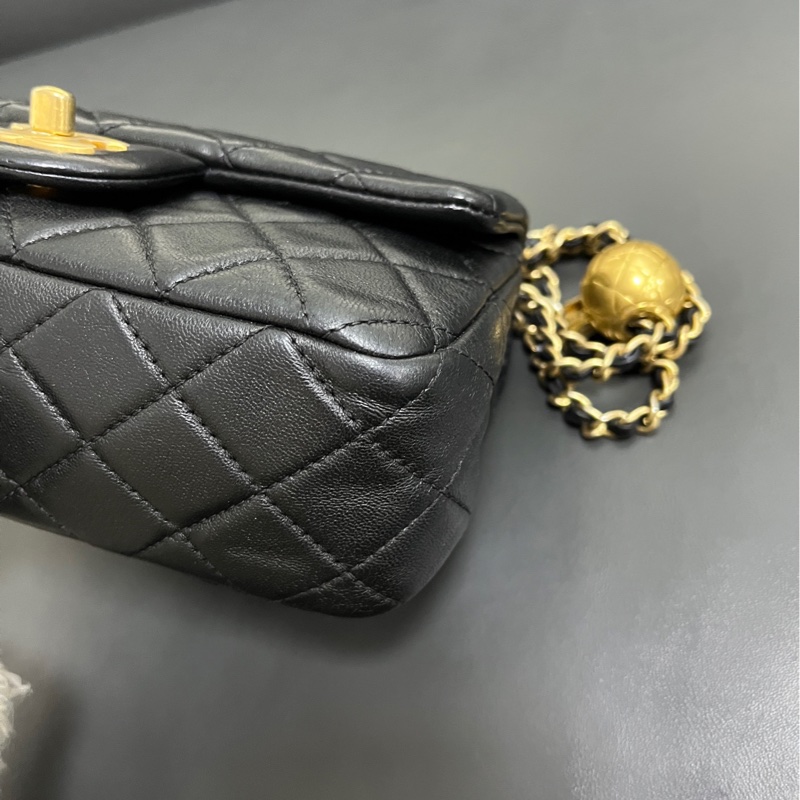 Chanel gold ball mini 
金球黑金cf大mini-7