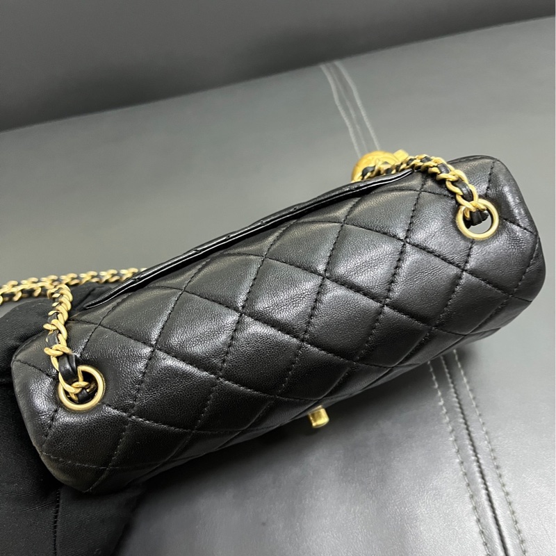Chanel gold ball mini 
金球黑金cf大mini-9