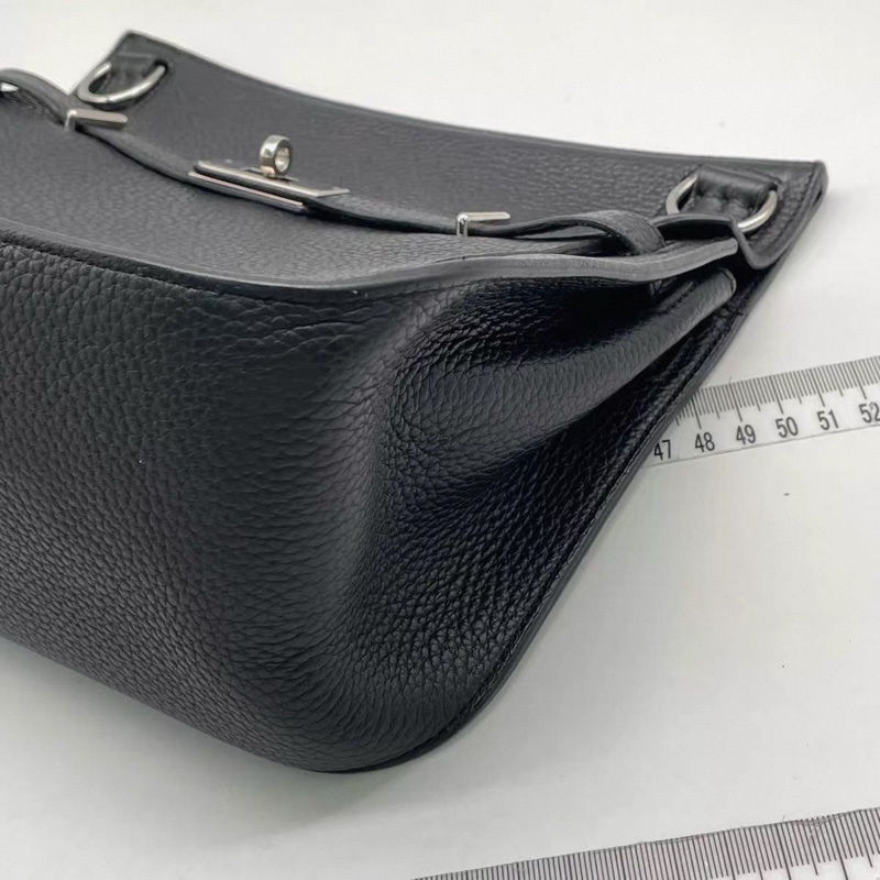 Hermes Gypsiere 吉普賽28 黑銀 Tc皮 框M-4