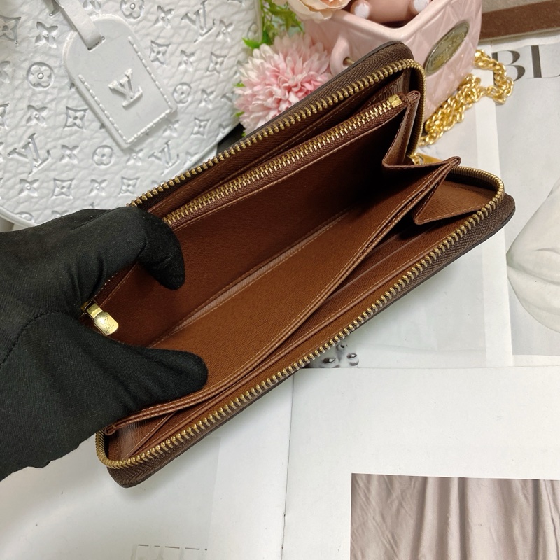 LV M42616經典老花拉鍊長夾 🏅-11