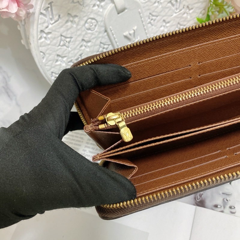 LV M42616經典老花拉鍊長夾 🏅-14