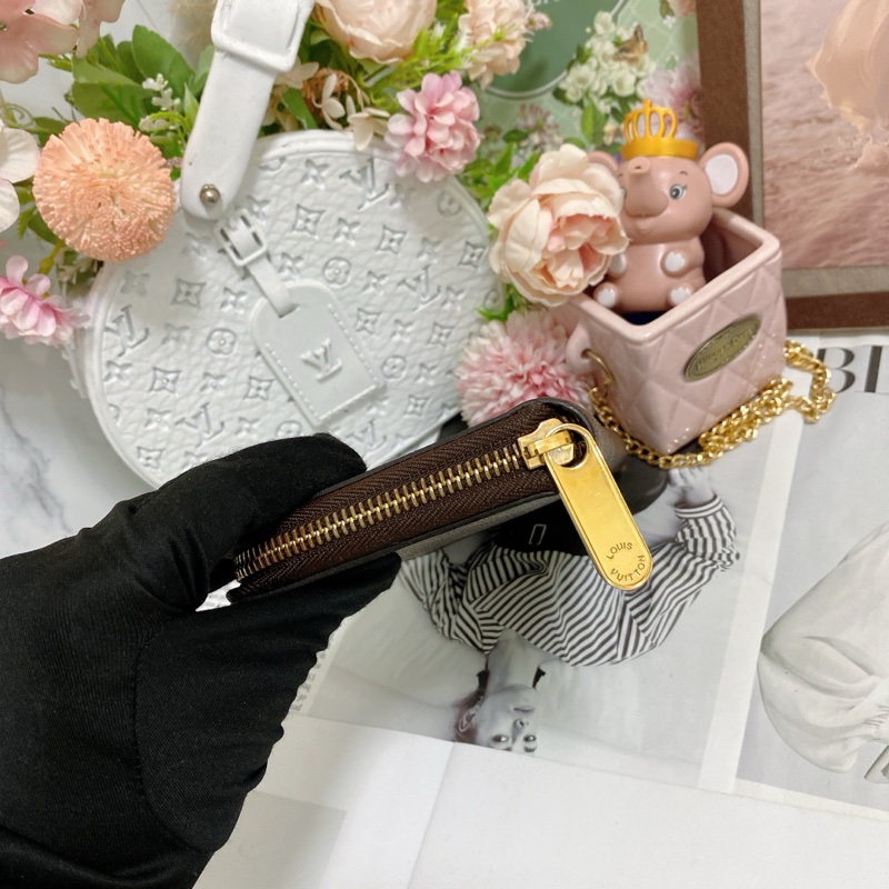 LV M42616經典老花拉鍊長夾 🏅-5