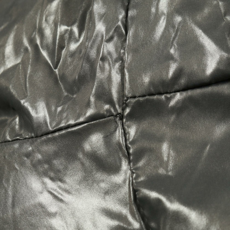 MONCLER MAYA 男士黑色尼龍羽絨服，二手，尺寸 3。-6