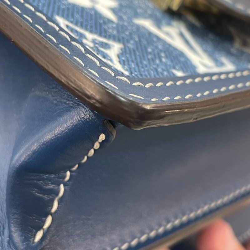 LV 斜背包/側背包 漸層牛仔布 DAUPHINE 達芙妮 MINI M59716 9成新-24