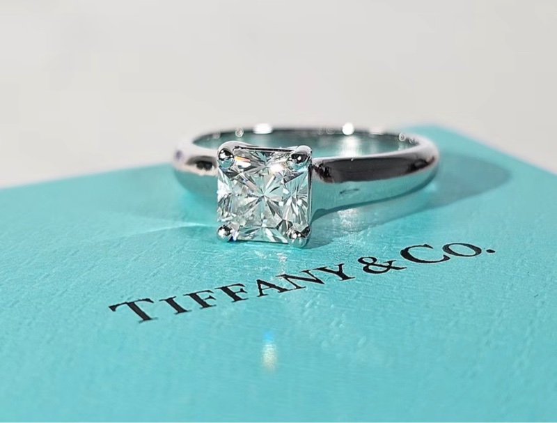 Tiffany，LUCIDA系列，女士鑽戒， 1.23克拉，I色，VVS1淨度，-1