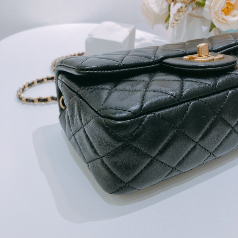 TW4631 Chanel 香奈兒 經典翻蓋包 金球cf20 羊皮 黑金 Classic Flap 20cm With Gold Ball Lambskin Black x GHW-5