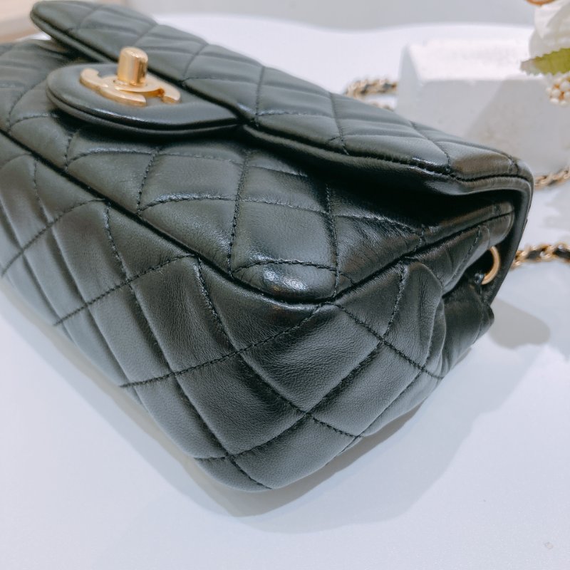 TW4631 Chanel 香奈兒 經典翻蓋包 金球cf20 羊皮 黑金 Classic Flap 20cm With Gold Ball Lambskin Black x GHW-6