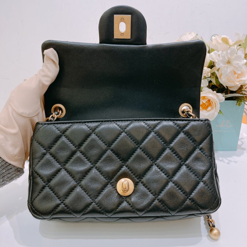 TW4631 Chanel 香奈兒 經典翻蓋包 金球cf20 羊皮 黑金 Classic Flap 20cm With Gold Ball Lambskin Black x GHW-10