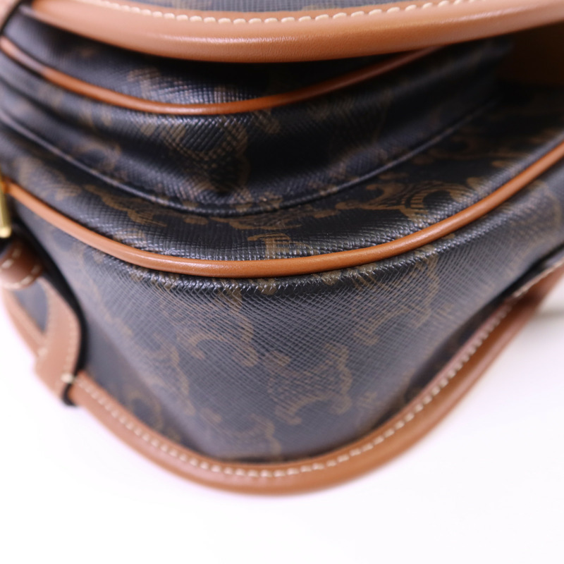 CELINE 塗層帆布Medium Folco in Triomphe金扣肩背袋-11