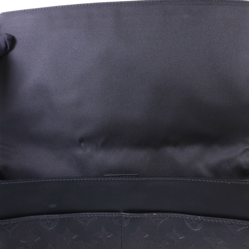 LOUIS VUITTON Monogram Shadow Sprinter Messenger肩背袋-17