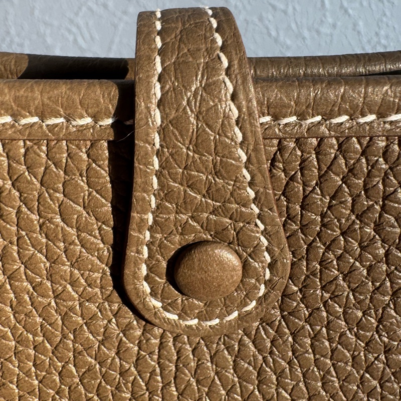 Hermes大象灰金釦mini evelyne 好裝好背又美✨✨-10