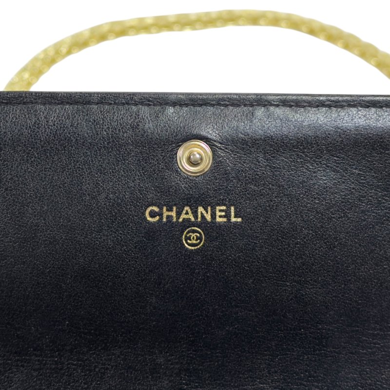 CHANEL *自加鏈>送無品牌扣+無品牌鏈帶* 長銀包 WOC-18