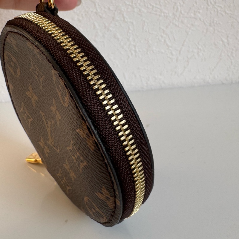 LV桃+黑尼龍三合一斜背包❤️限量款必買一顆包兩個人背✨✨-27