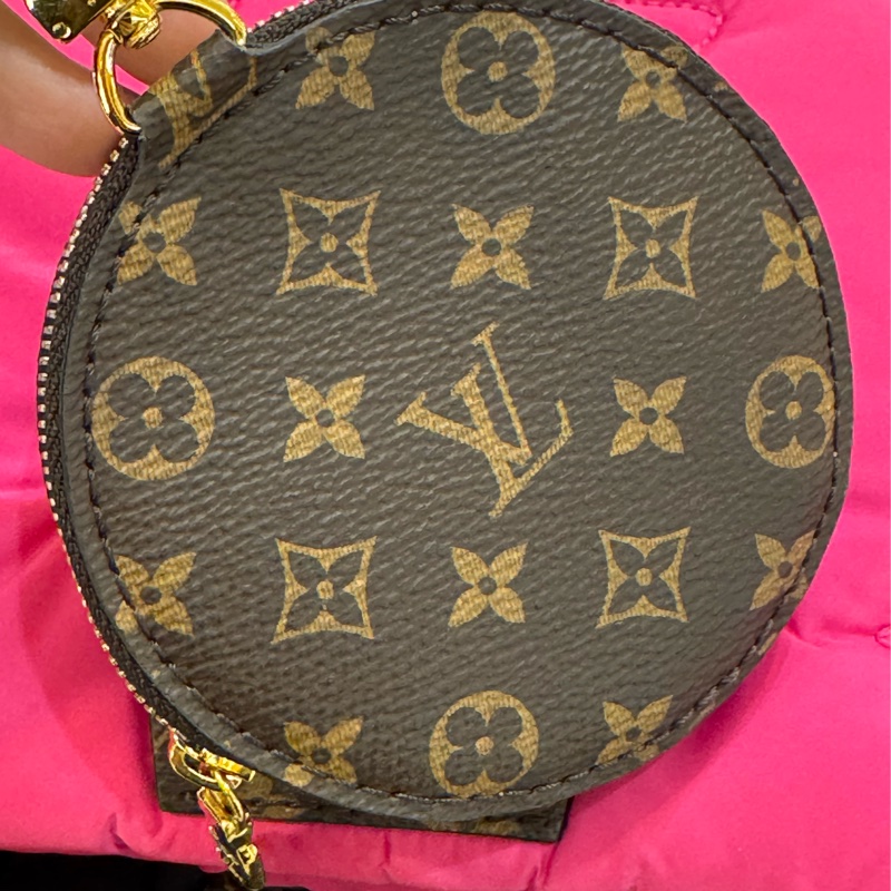 LV桃+黑尼龍三合一斜背包❤️限量款必買一顆包兩個人背✨✨-35