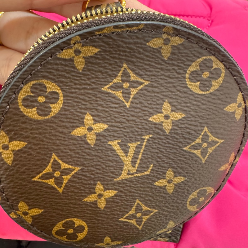 LV桃+黑尼龍三合一斜背包❤️限量款必買一顆包兩個人背✨✨-38