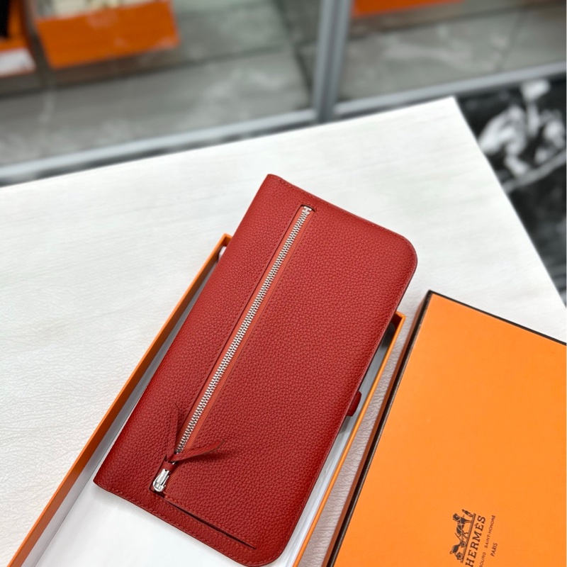 【閒置99新】 Hermes 磚紅色Dogon長款錢包 手拿包 T刻 tc-1
