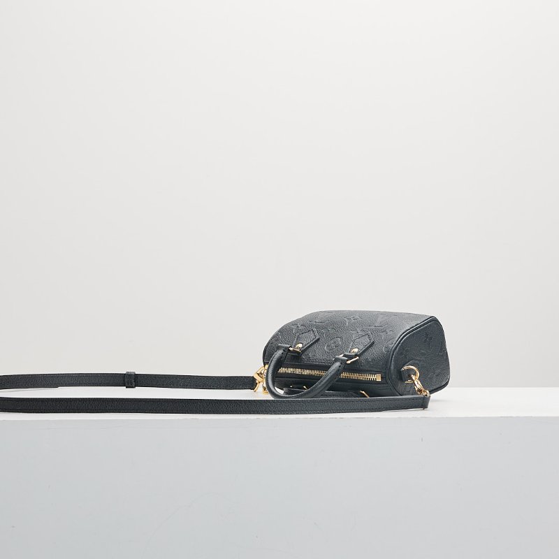 二手Lv nano speedy黑壓紋/晶片款-3