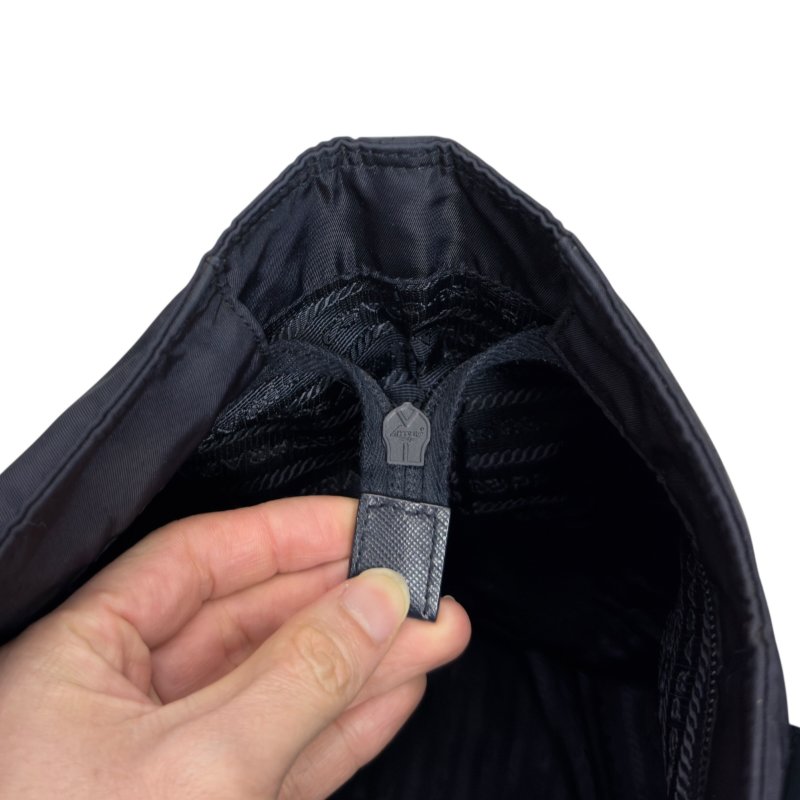 PRADA 三角標 手袋-15