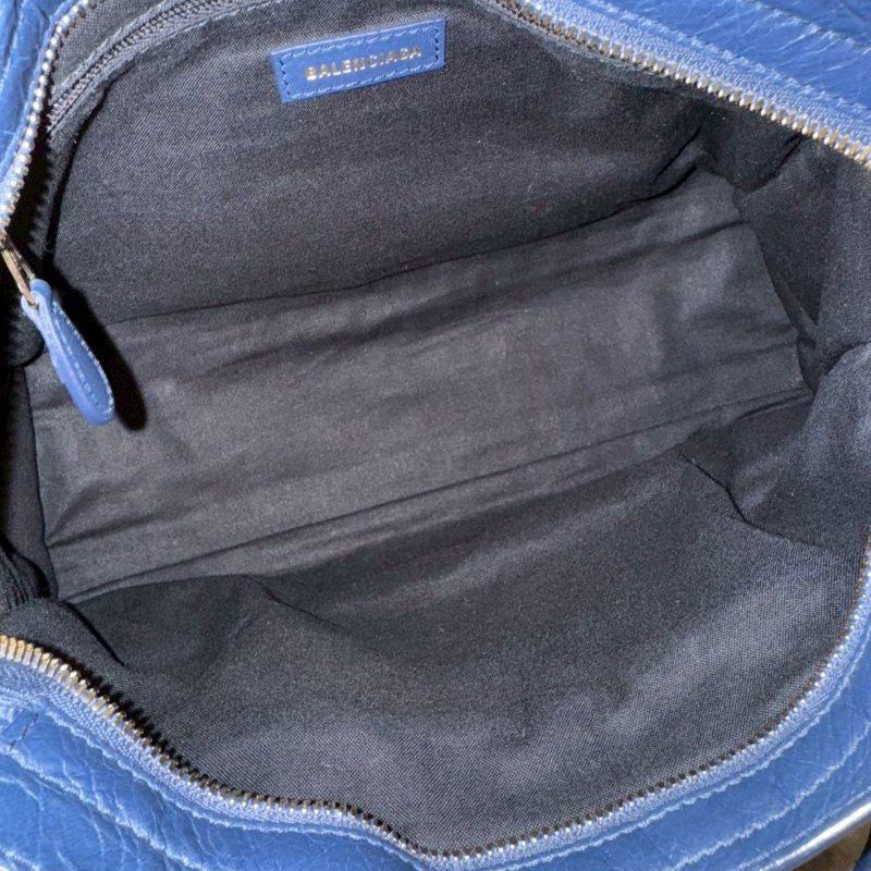 巴黎世家 LE CITY 機車包/斜背包/側背包 93成新-21