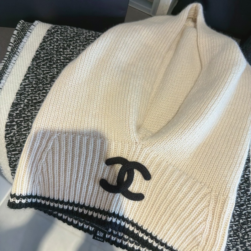 CHANEL 圍巾毛帽2合1 🛼巴拉克拉帽-冬雪必備❄️全新稀有單品-4
