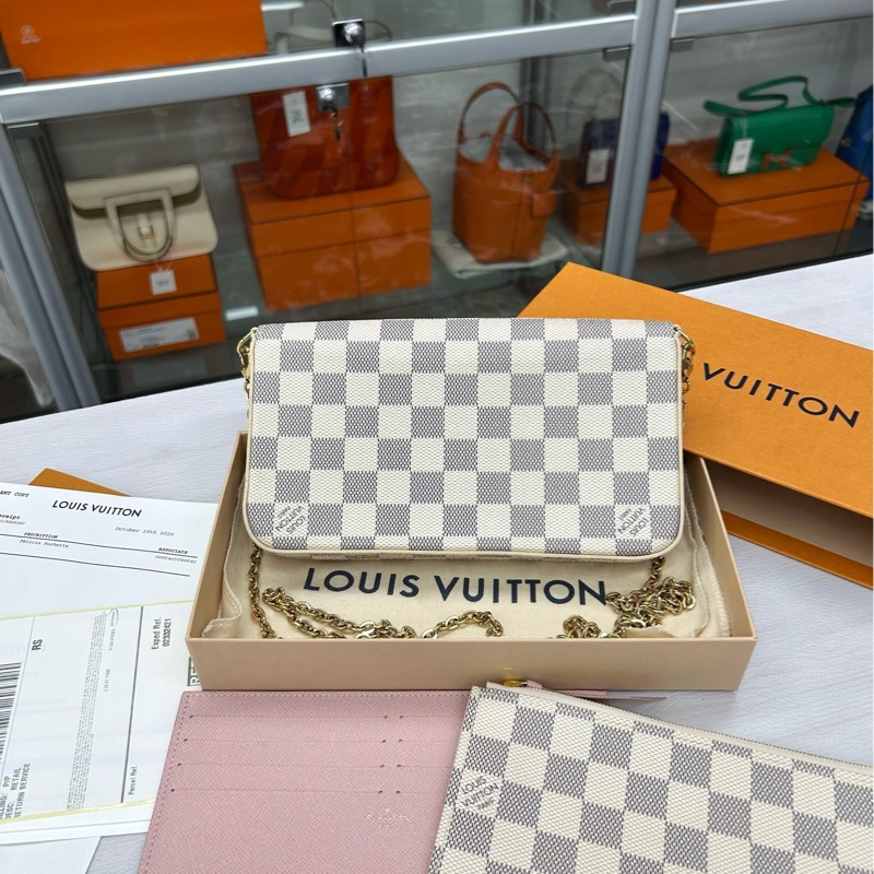【閒置99新】 LV 白棋盤格三合一鏈條包 斜挎包單肩包-3