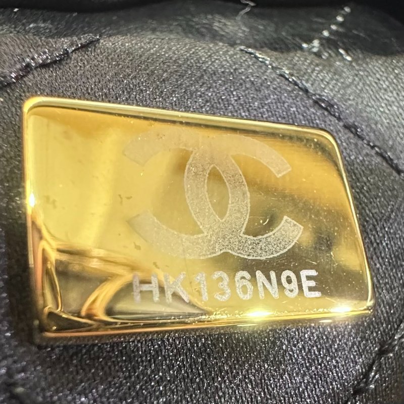 【美收精品】CHANEL黑色金釦22 MINI 4-655-17