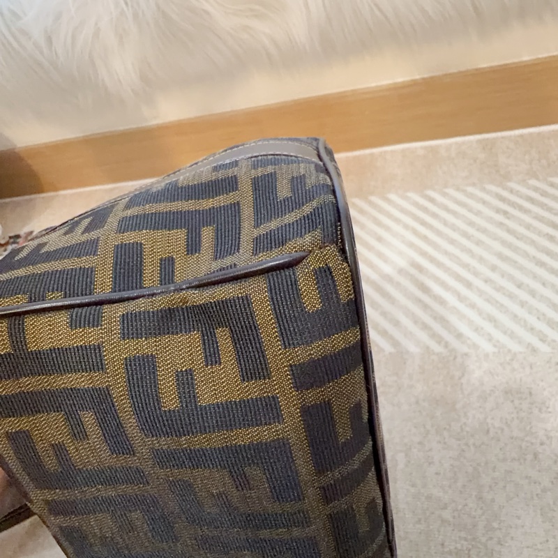 Fendi 老花Zucca大號飯盒包 便當包 金扣 vintage FF-12