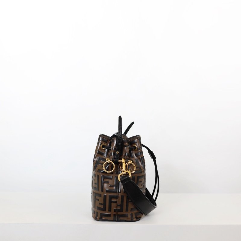 二手Fendi mini水桶包-3