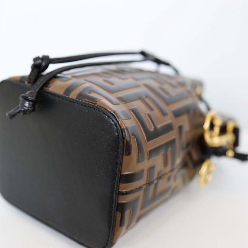 二手Fendi mini水桶包-9