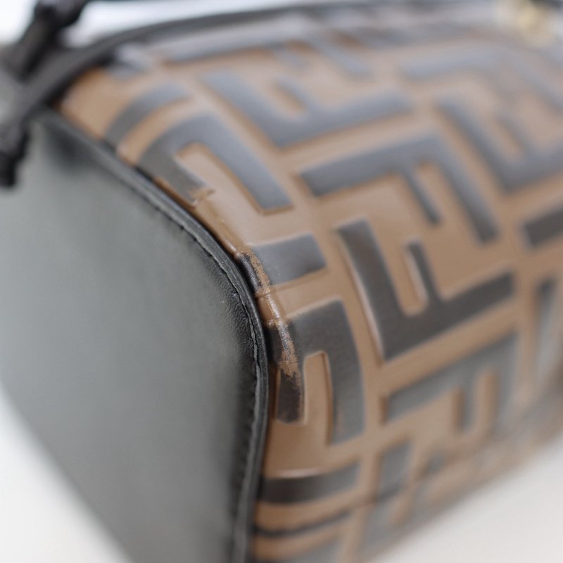 二手Fendi mini水桶包-11