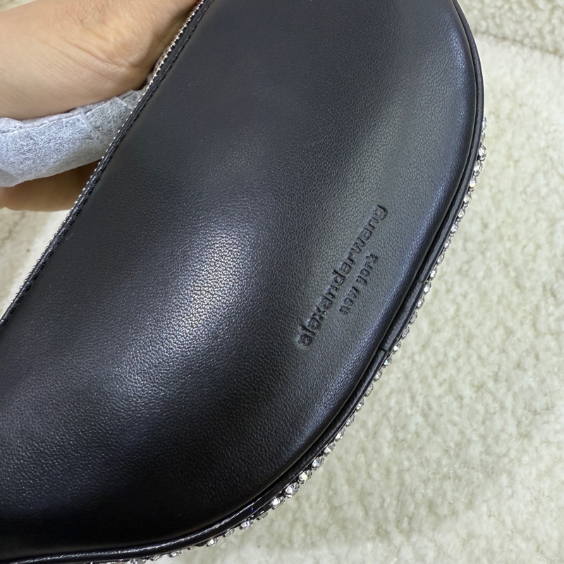 全新 Alexanderwang鑽石腰包-1