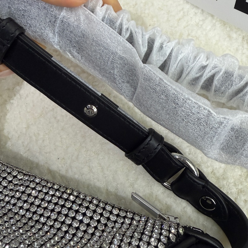 全新 Alexanderwang鑽石腰包-14