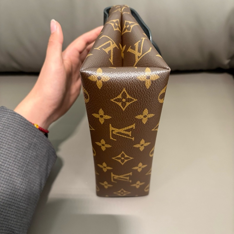 Lv/路易威登  老花拼黑鎖頭包手提斜挎包 芯片款-7