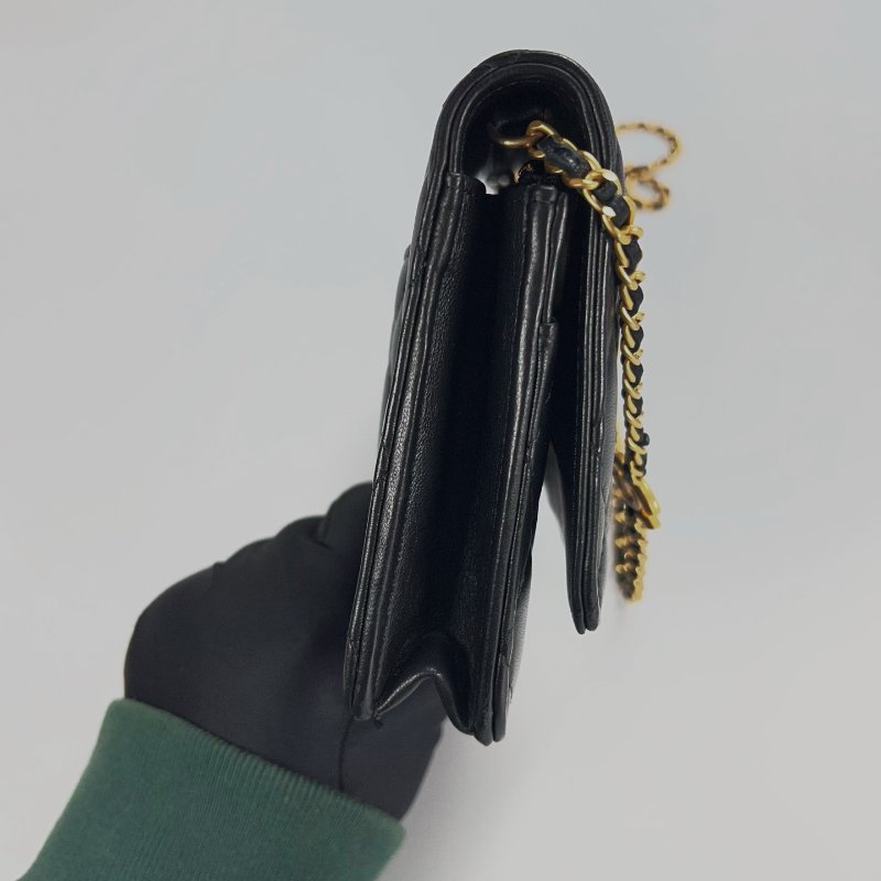 CHANEL WOC 季節款羊皮黑 AP3035/晶片款-3