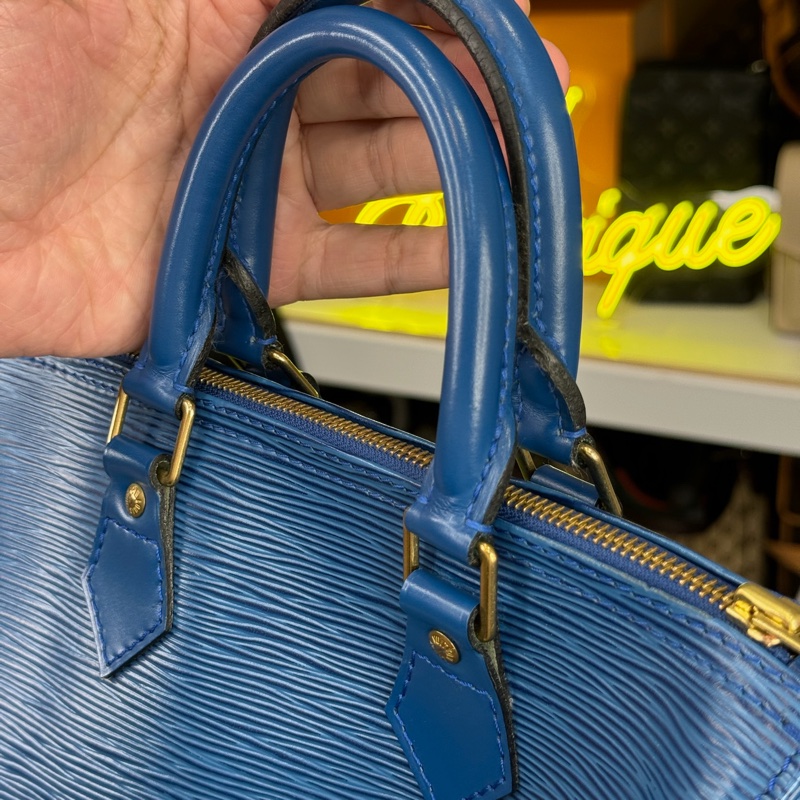 上架中🔑Louis Vuitton 藍色EPI水波紋Speedy手提包-17