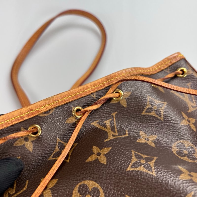 LV M41346 老花水桶抽繩包NANO-6