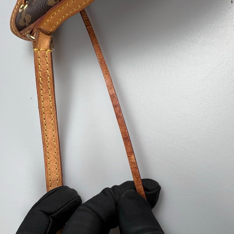 LV M41346 老花水桶抽繩包NANO-16