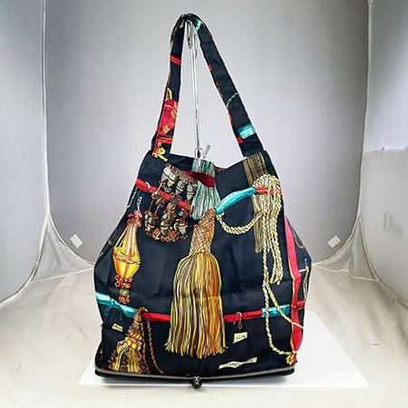 *奢華大道國際精品*【H0462】HERMES 黑色牛皮 SILKY POP絲巾托特包-6