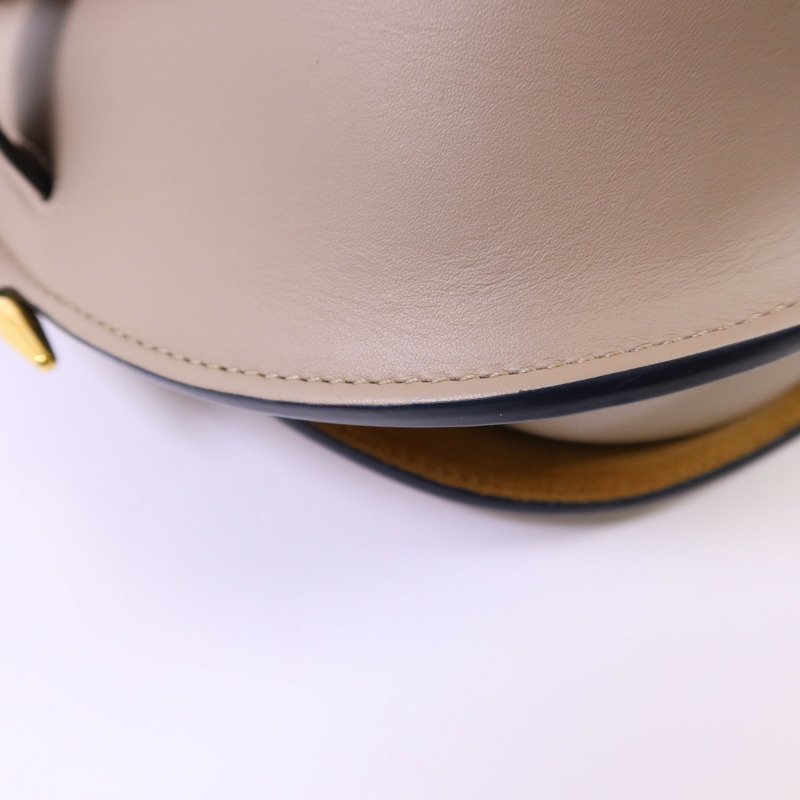 LOEWE 牛皮皮革Small Gate Bag金扣肩背袋-11