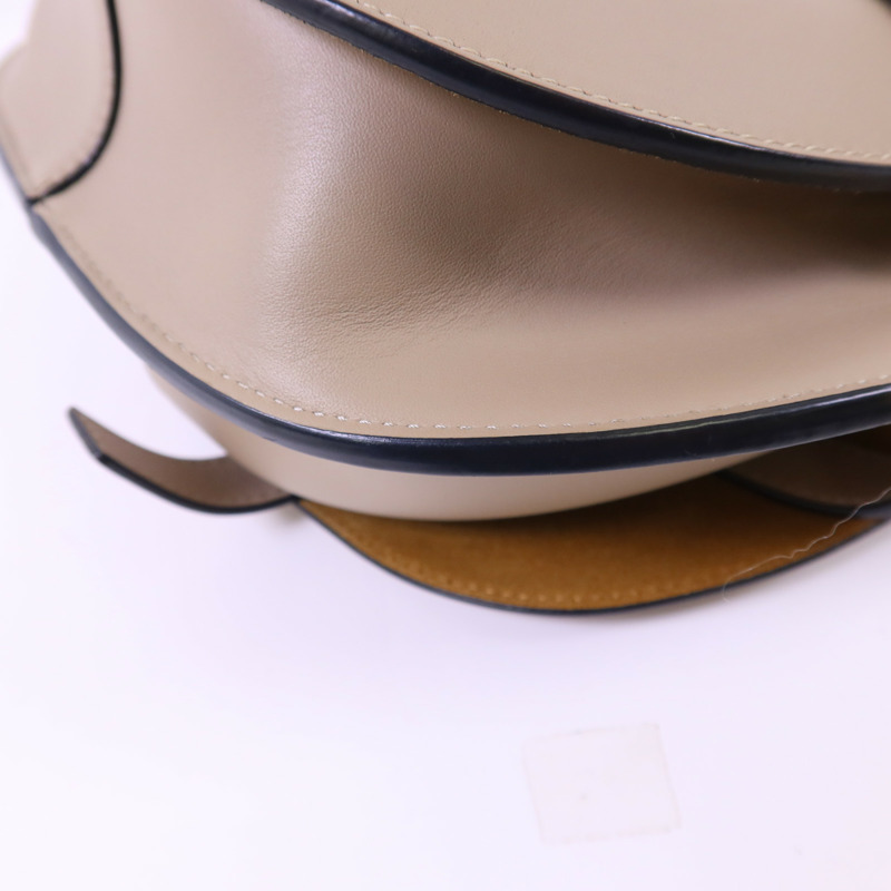 LOEWE 牛皮皮革Small Gate Bag金扣肩背袋-12