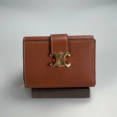 全新品 CELINE   黃褐色VICTOIRE三折短夾