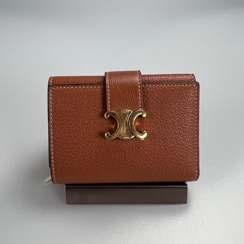 全新品 CELINE   黃褐色VICTOIRE三折短夾-0