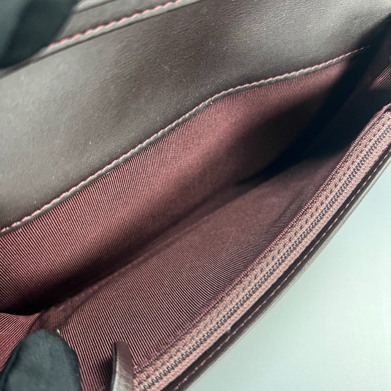 CHANEL CF菱格紋對開長夾 黑金 19開-7