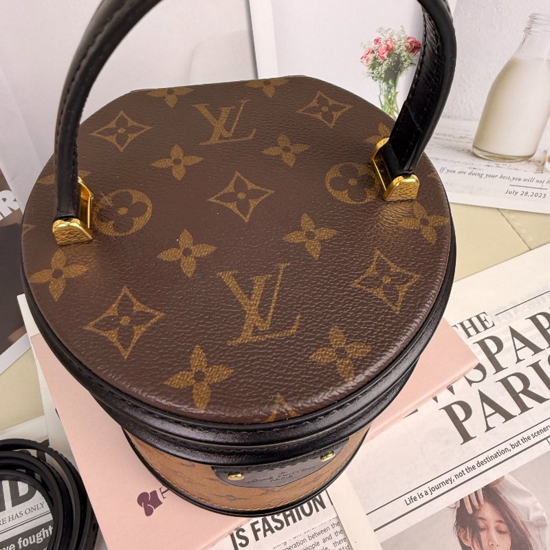 LV Cannes 焦糖色 老花 塗層帆布拼牛皮 小號 發財桶-4