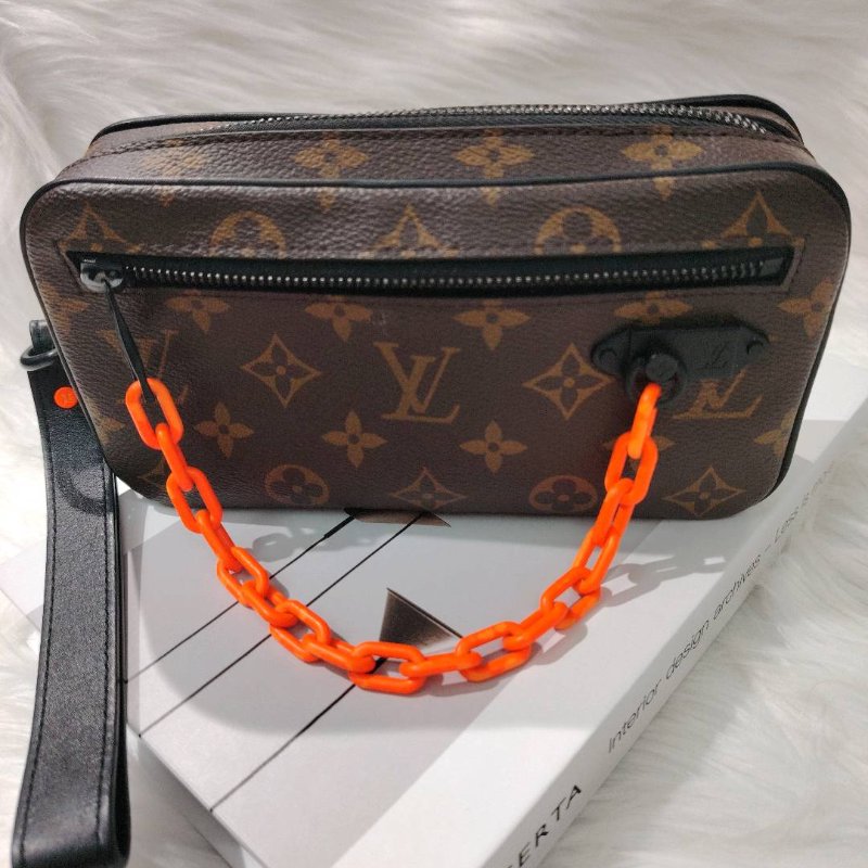 LV 路易威登 老花 手拿包-0