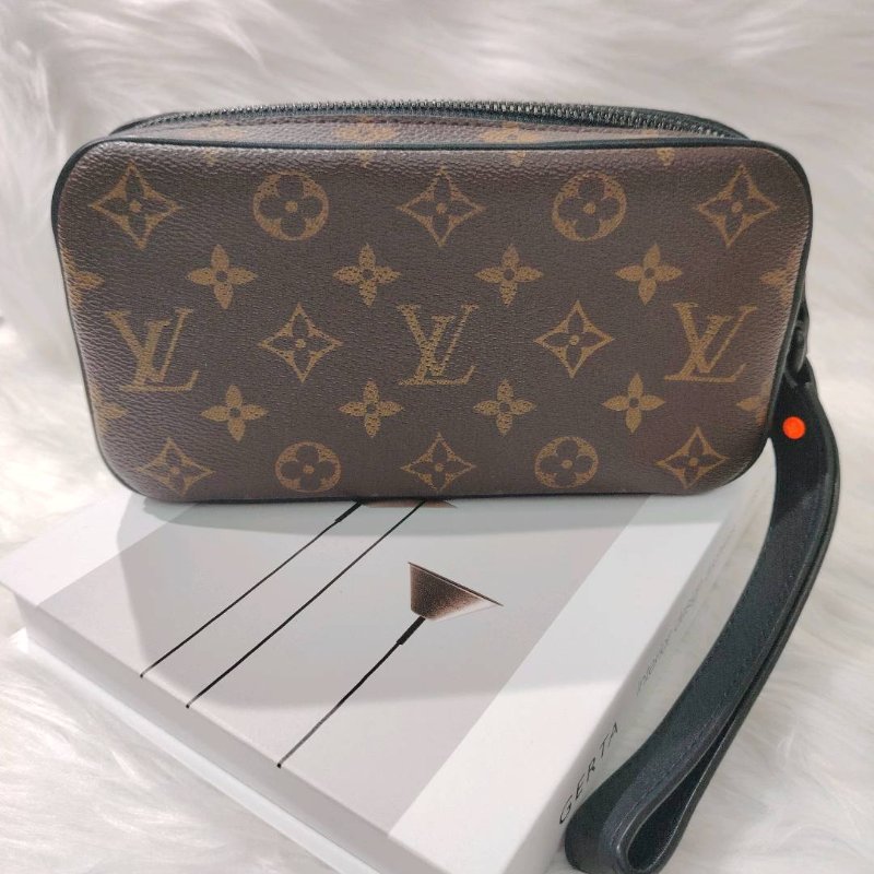 LV 路易威登 老花 手拿包-1